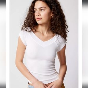 NWOT BDG Shannen Ribbed V-Neck Top